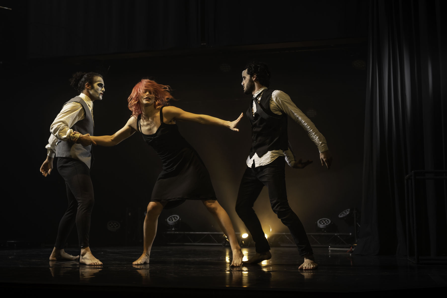 US19_08-102 US19_08-102